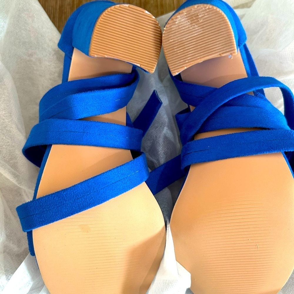Bold Blue Lace-Up Block Heel Sandals Women’s 9 – Suede Strappy Party Shoes NEW - Picture 14 of 15